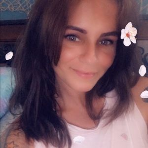 Meet your Posher, Krystal